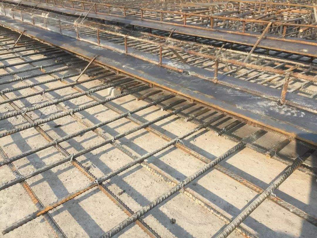 止水螺桿在建材市場施工中的規(guī)范操作(圖1)