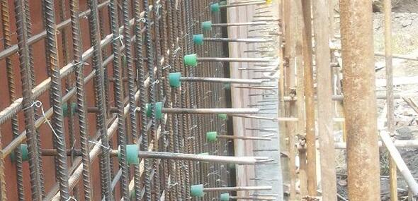 止水螺桿規格尺寸安裝簡便(圖1)